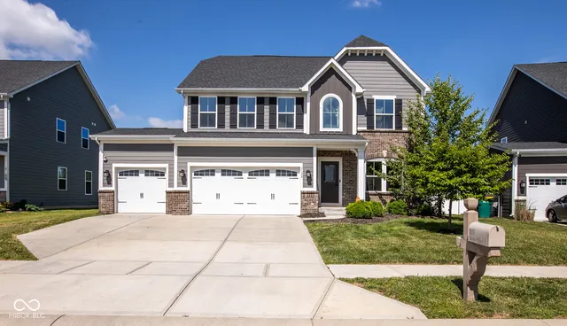 $430,000 | 7128 Verwood Court, Plainfield, IN 46168