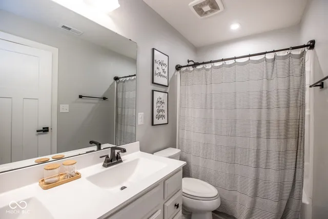 $430,000 | 7128 Verwood Court, Plainfield, IN 46168