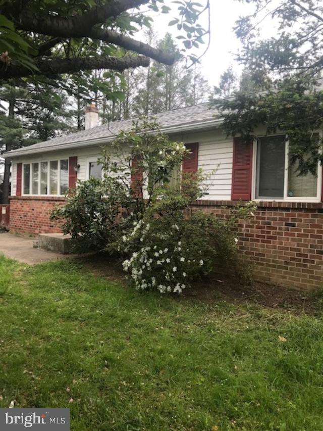 2870 Dutton Mill Road Aston, PA 19014 - Photo 2 of 18