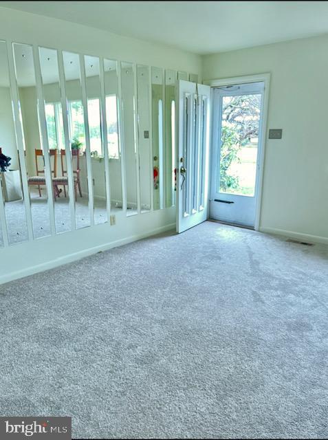 2870 Dutton Mill Road Aston, PA 19014 - Photo 3 of 18 Bright & Sunny Living Room