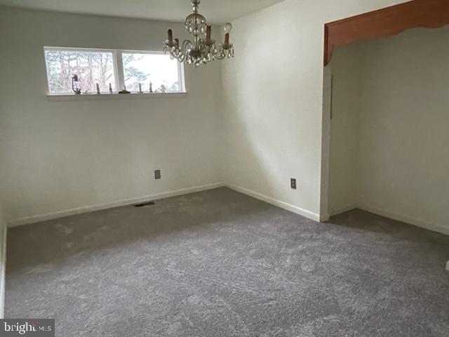 2870 Dutton Mill Road Aston, PA 19014 - Photo 4 of 18 Spacious Dining Room