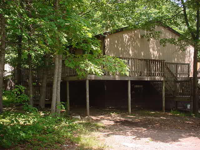 116 Blue Ridge Drive Effort, PA 18330 - Photo 1 of 1 116 Blue Ridge