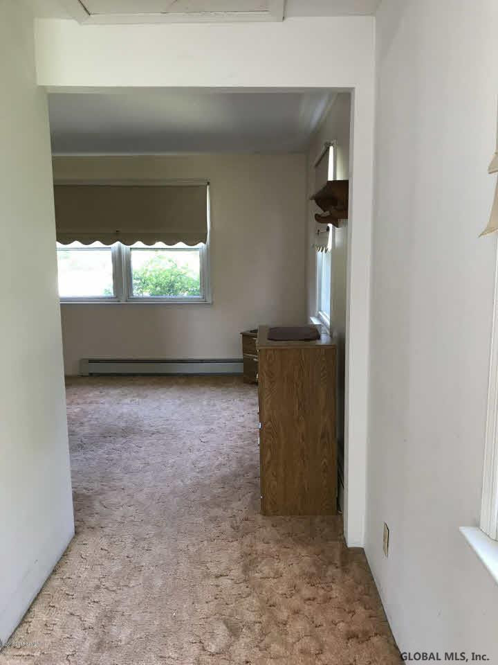 386 Gansevoort Road Moreau, NY 12828 - Photo 6 of 11 Photo 6