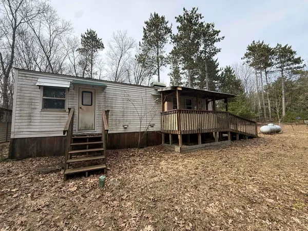 $69,900 | 2829 4th, Oxford, WI 53952