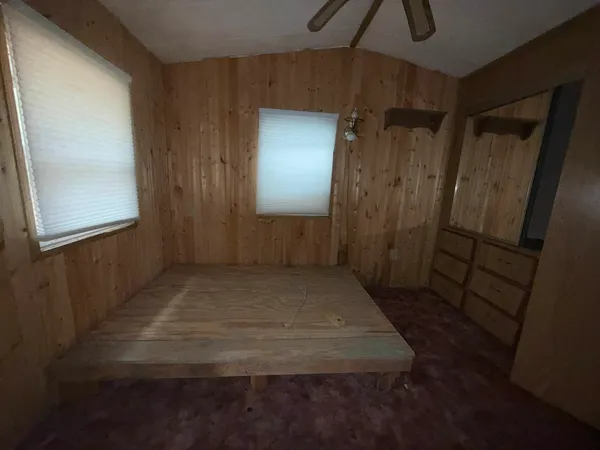 $69,900 | 2829 4th, Oxford, WI 53952