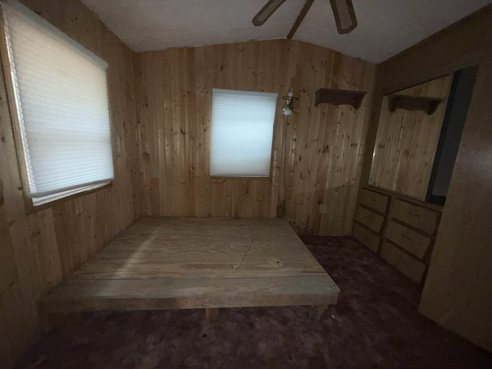 2829 4th Oxford, WI 53952 - Photo 6 of 27