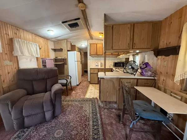 $69,900 | 2829 4th, Oxford, WI 53952