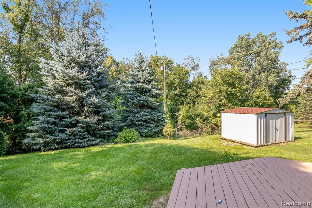 42488 13 Mile Road Novi, MI 48377 - Photo 7 of 28