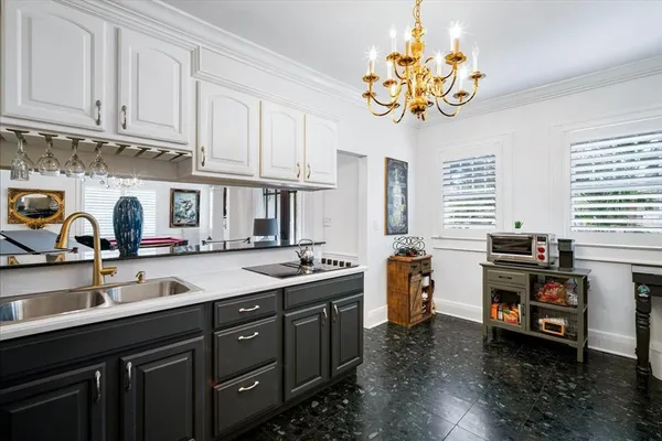 $1,782,000 | 2402 North Ridgewood Avenue, Tampa, FL 33602