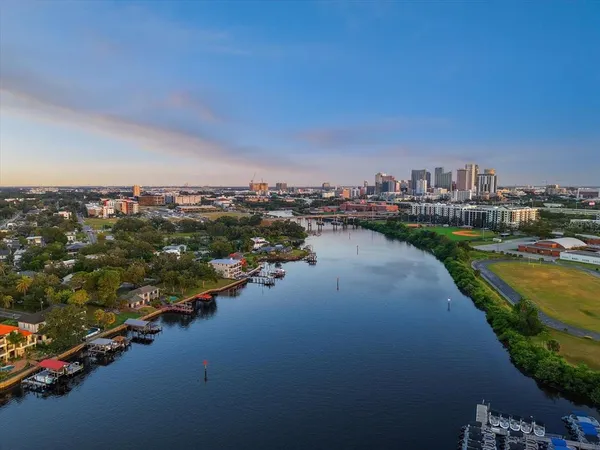 $1,782,000 | 2402 North Ridgewood Avenue, Tampa, FL 33602