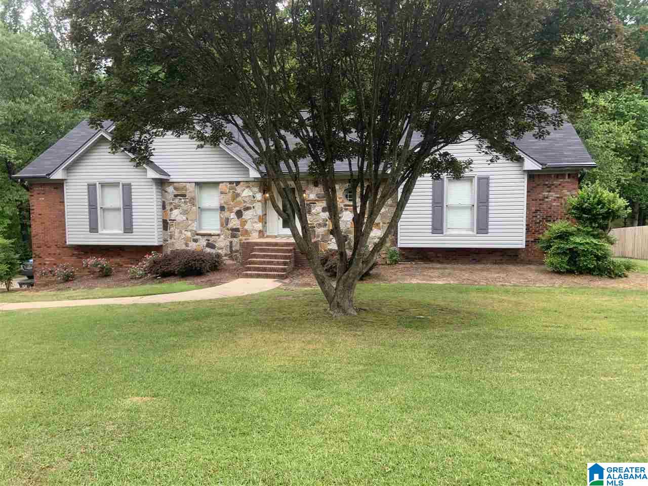 864 Ridgecrest Drive Gardendale, AL 35071 - Photo 1 of 1