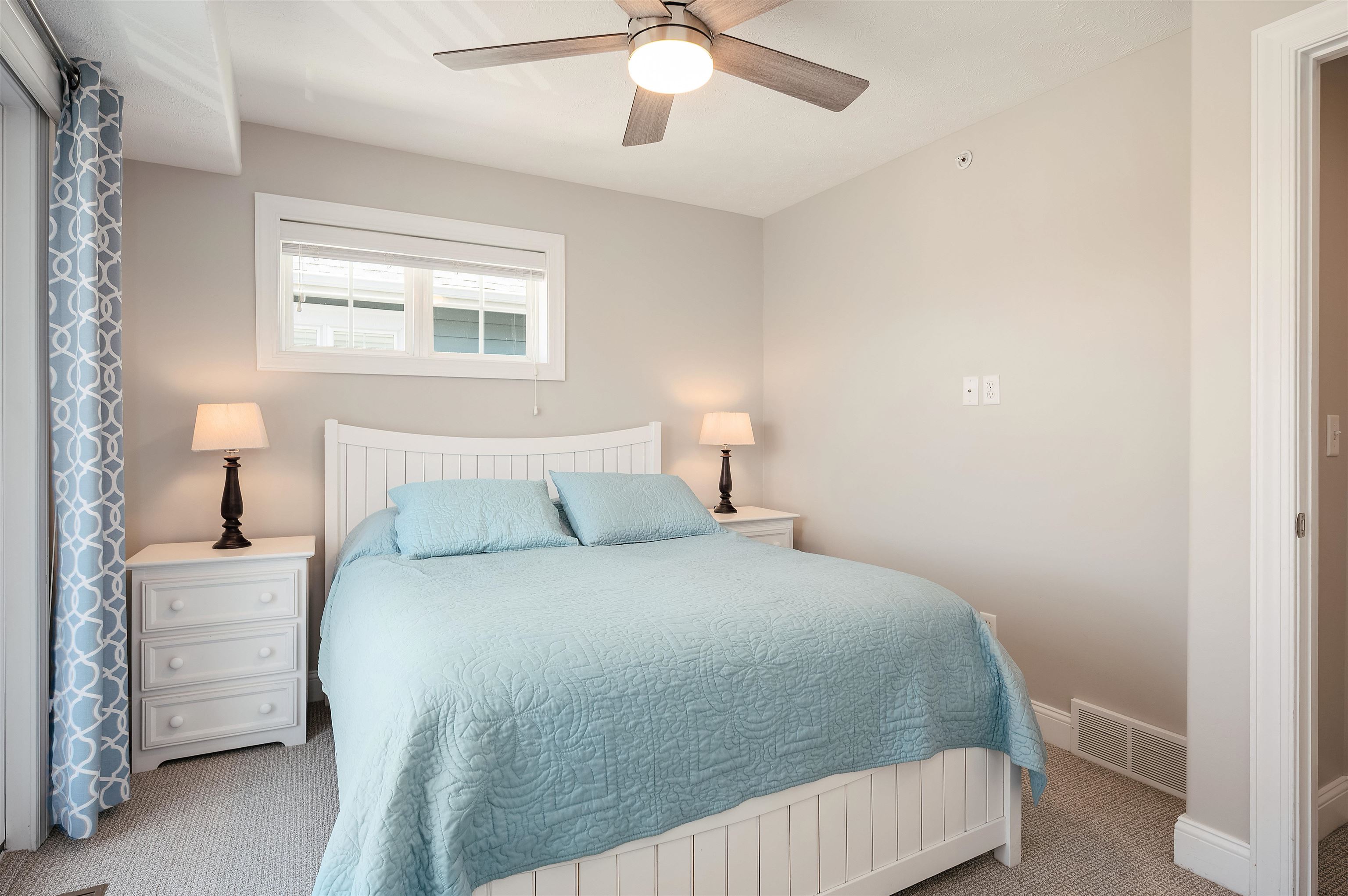 100 Hope Street, Unit 11 Traverse City, MI 49686 - Photo 28 of 61
