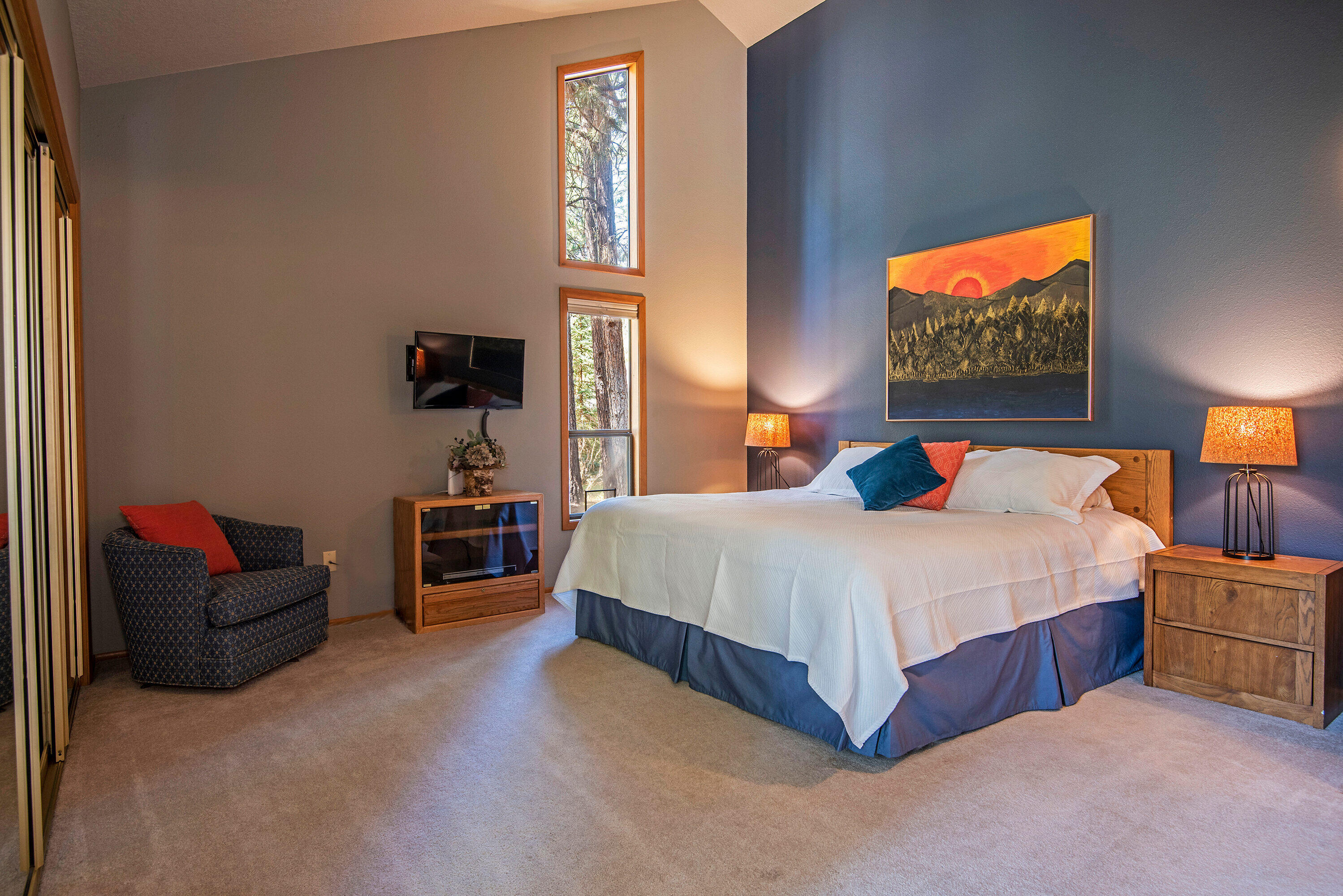 70911 Amaranth, Unit EM51 Black Butte Ranch, OR 97759 - Photo 10 of 29 10.Second Master Suite