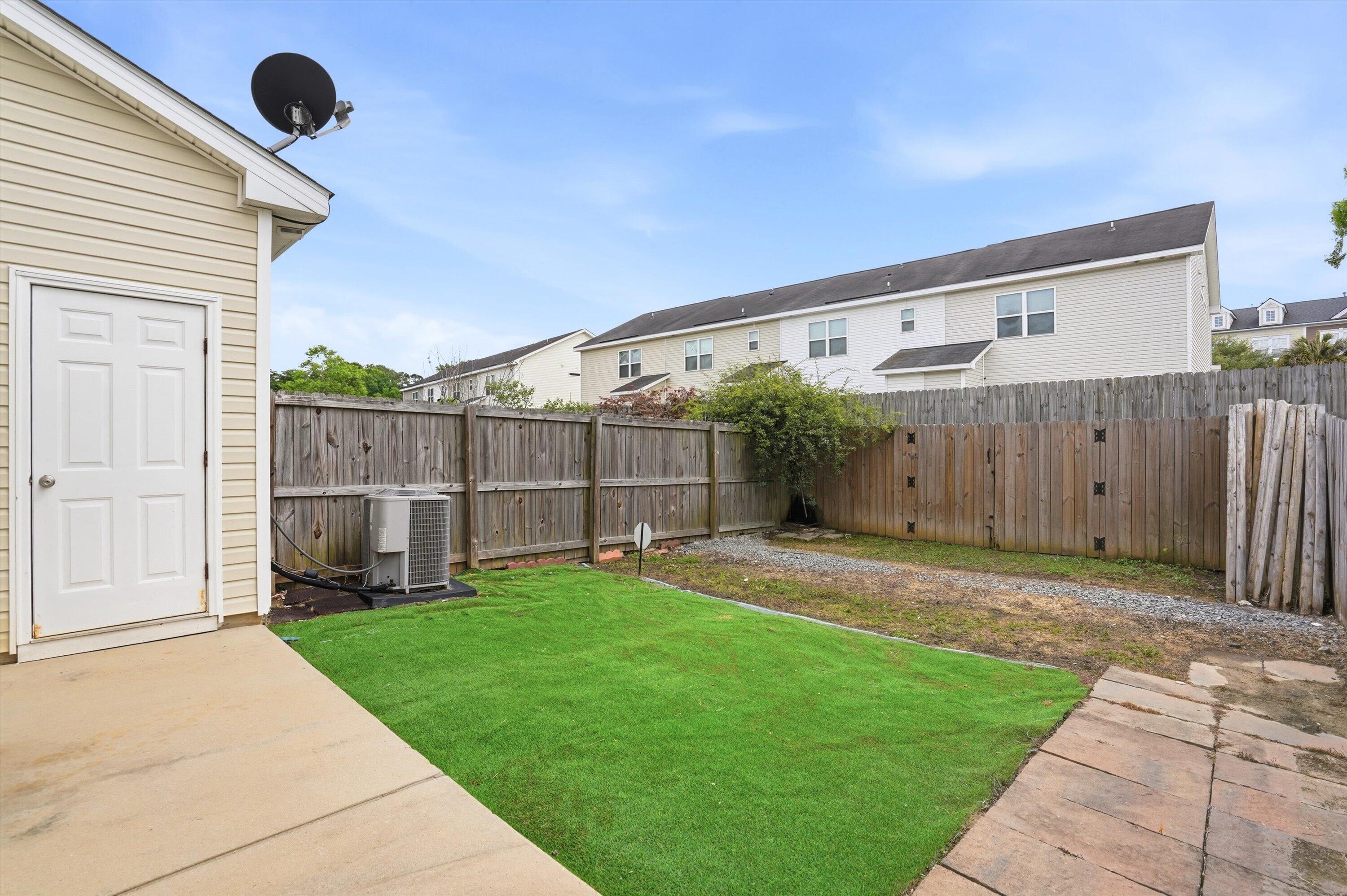9060 Parlor Drive Ladson, SC 29456 - Photo 26 of 28 28-DSC08026_1