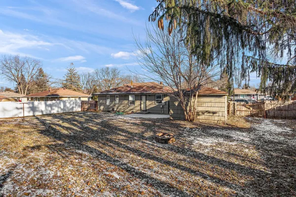 $2,000 | 7616 Xerxes Avenue South, Edina, MN 55423