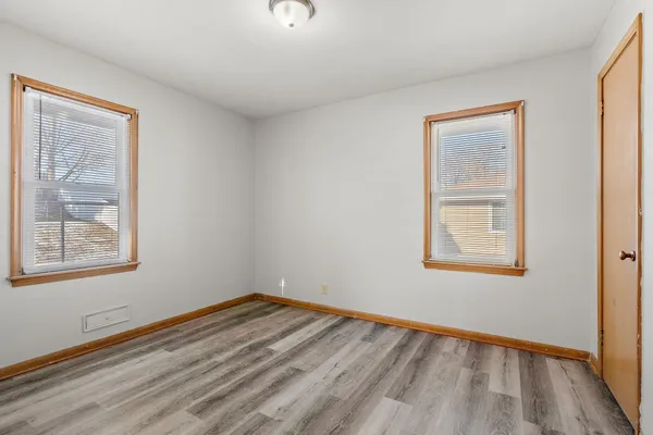 $2,000 | 7616 Xerxes Avenue South, Edina, MN 55423