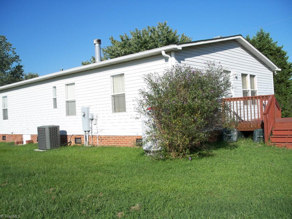 112 Roby's Road King, NC 27021 - Photo 12 of 13