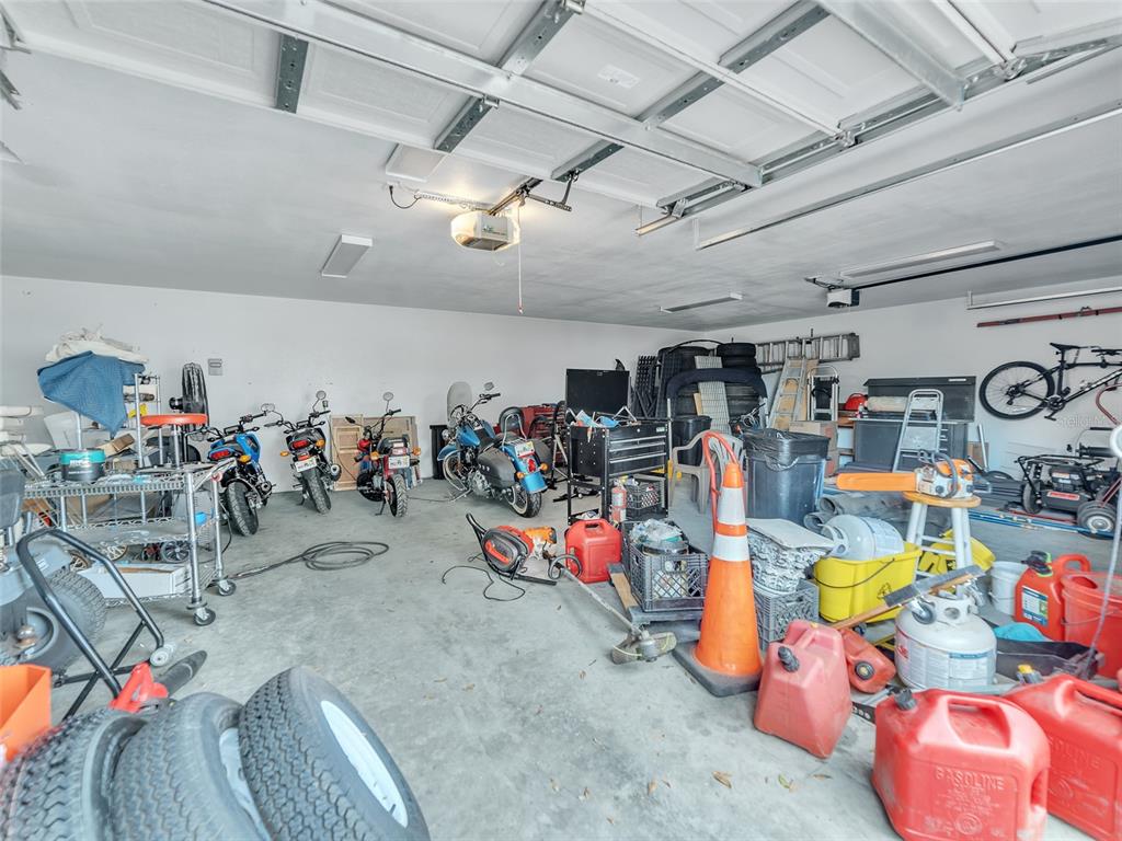 3509 King George Lane Seffner, FL 33584 - Photo 35 of 39