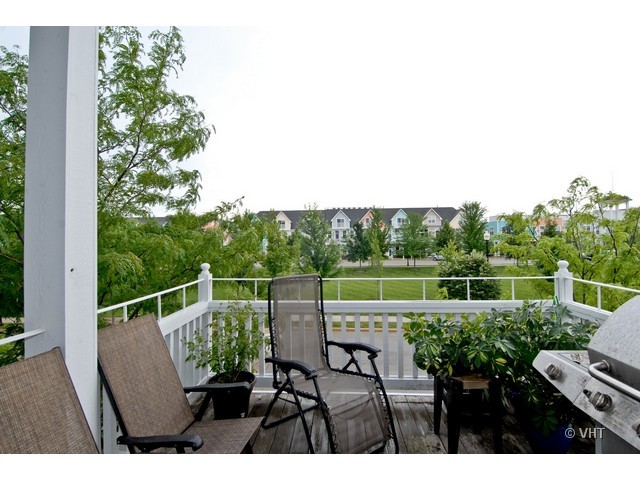 1694 Simms Street, Unit 1694 Aurora, IL 60504 - Photo 13 of 16
