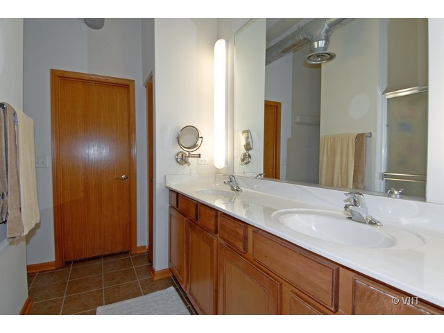 1694 Simms Street, Unit 1694 Aurora, IL 60504 - Photo 10 of 16