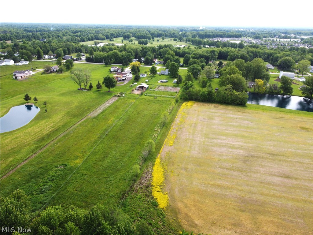 11690 Island Road Grafton, OH 44044 - Photo 41 of 43