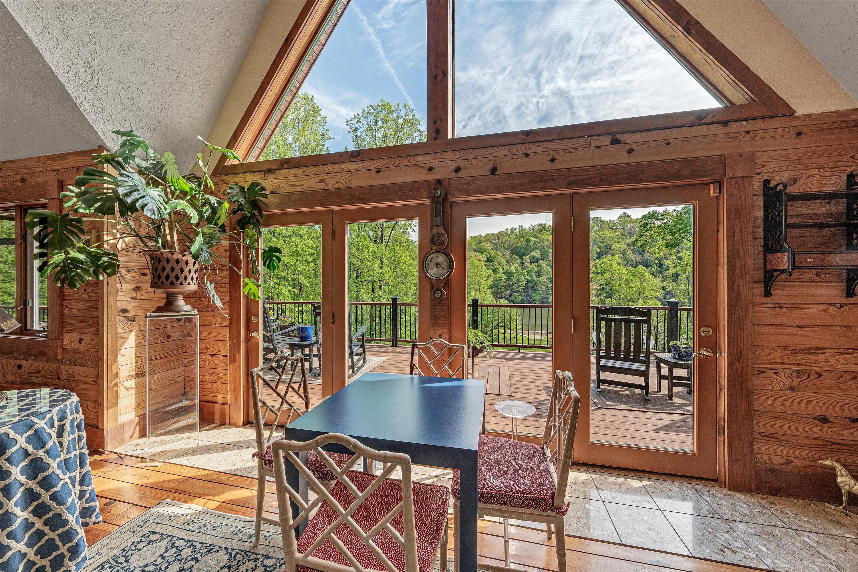 540 Lakeshore Terrace Road Hardy, VA 24101 - Photo 16 of 81 15-DSC00016