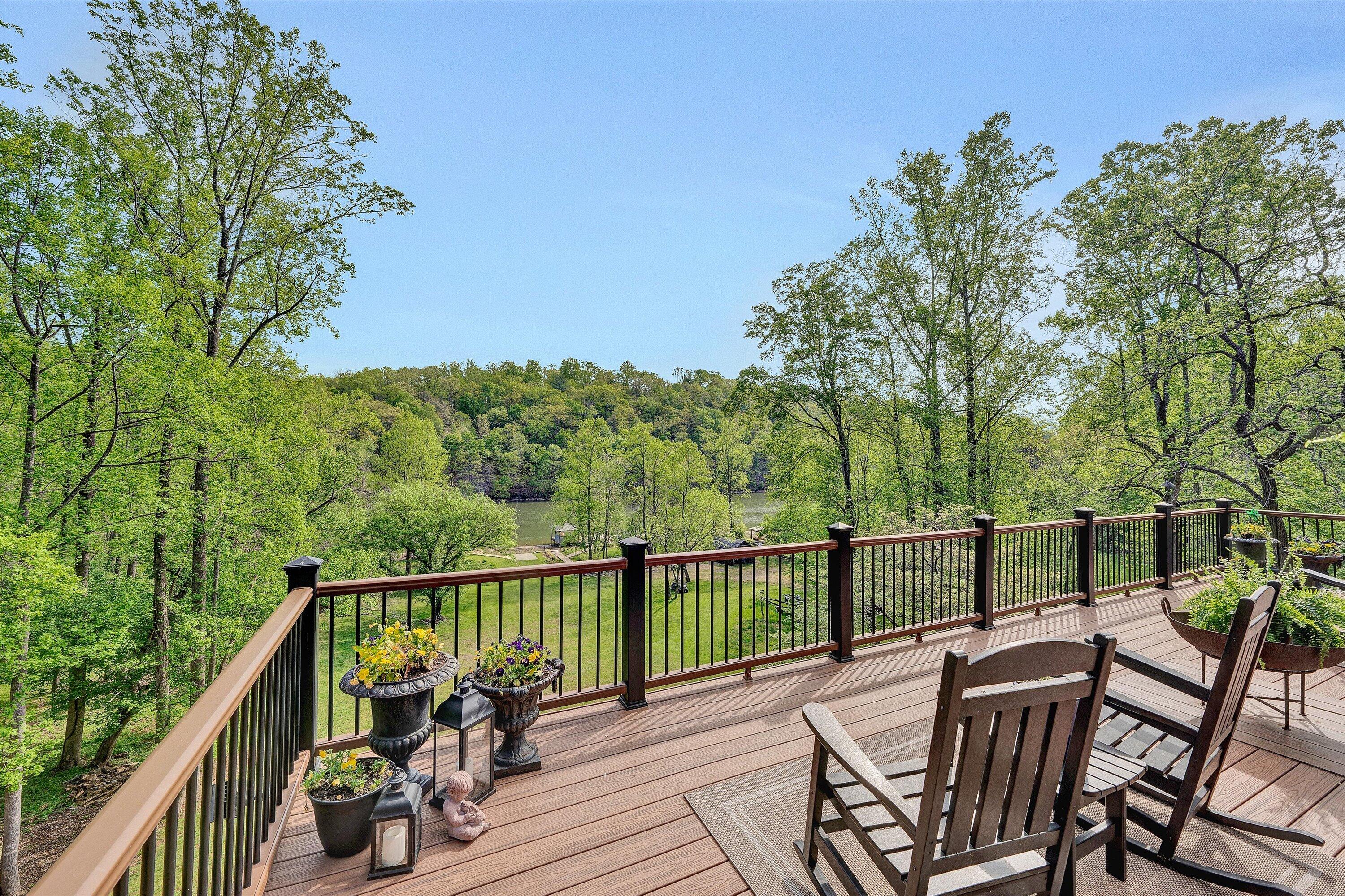 540 Lakeshore Terrace Road Hardy, VA 24101 - Photo 37 of 81 36-DSC00088