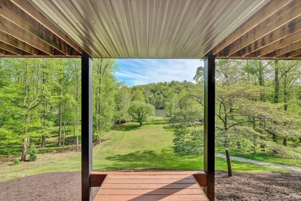 $975,000 | 540 Lakeshore Terrace Road, Hardy, VA 24101