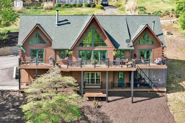 $975,000 | 540 Lakeshore Terrace Road, Hardy, VA 24101