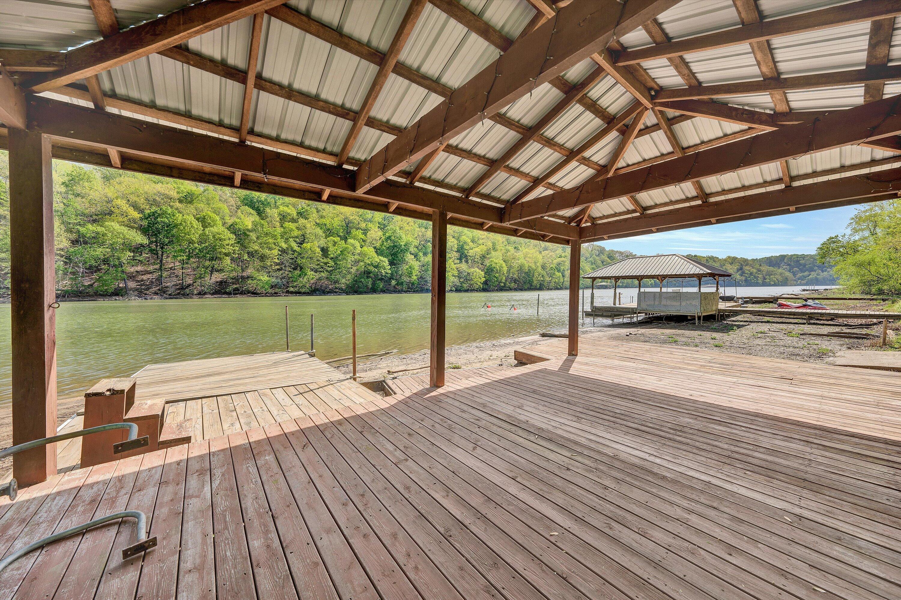 540 Lakeshore Terrace Road Hardy, VA 24101 - Photo 65 of 81 64-DSC00178