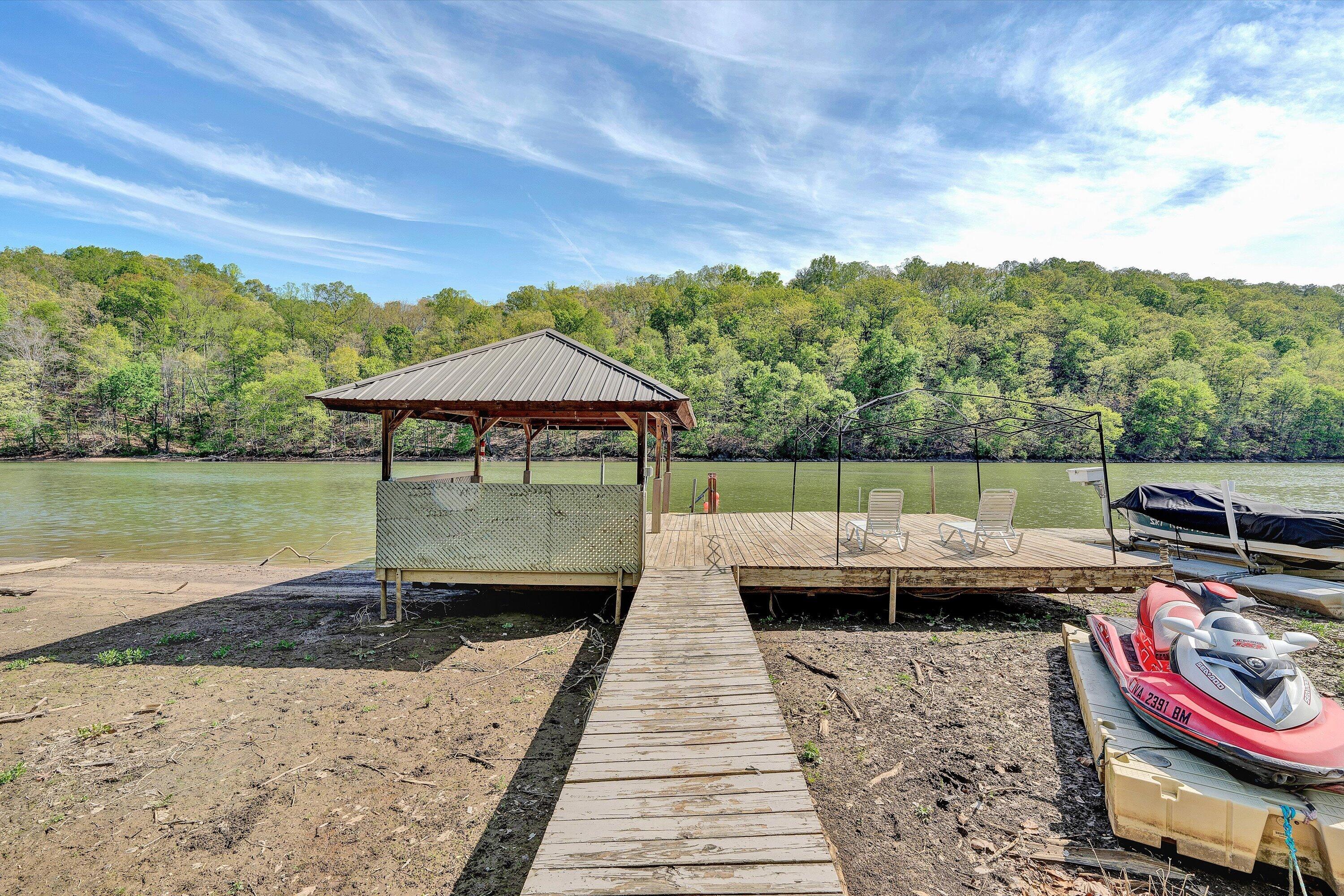 540 Lakeshore Terrace Road Hardy, VA 24101 - Photo 70 of 81 69-DSC00193