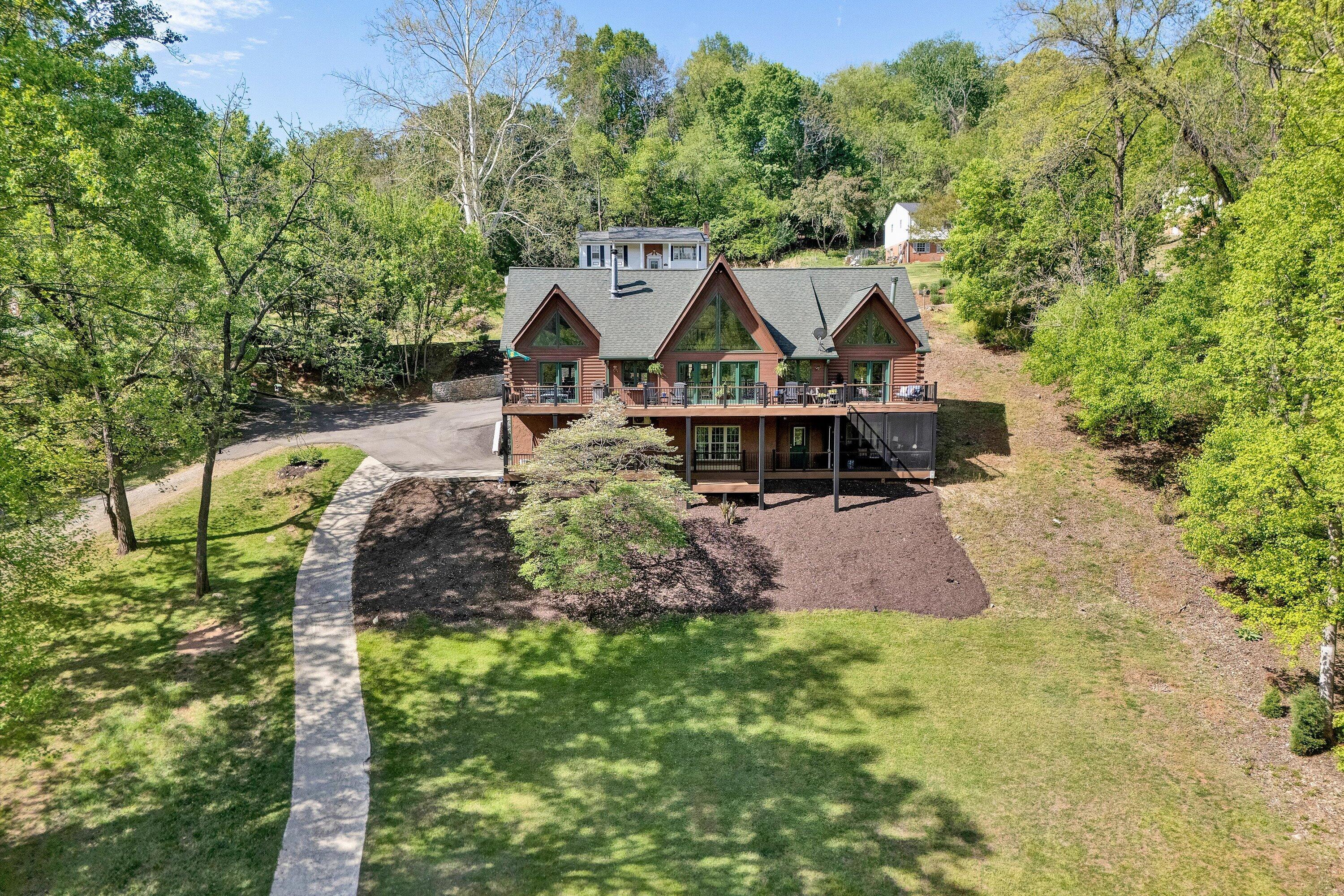 540 Lakeshore Terrace Road Hardy, VA 24101 - Photo 7 of 81 06-DJI_20260416105657_0034