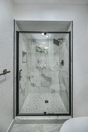 $2,400 | 829 Camino Road, Unit 206C, Delray Beach, FL 33445