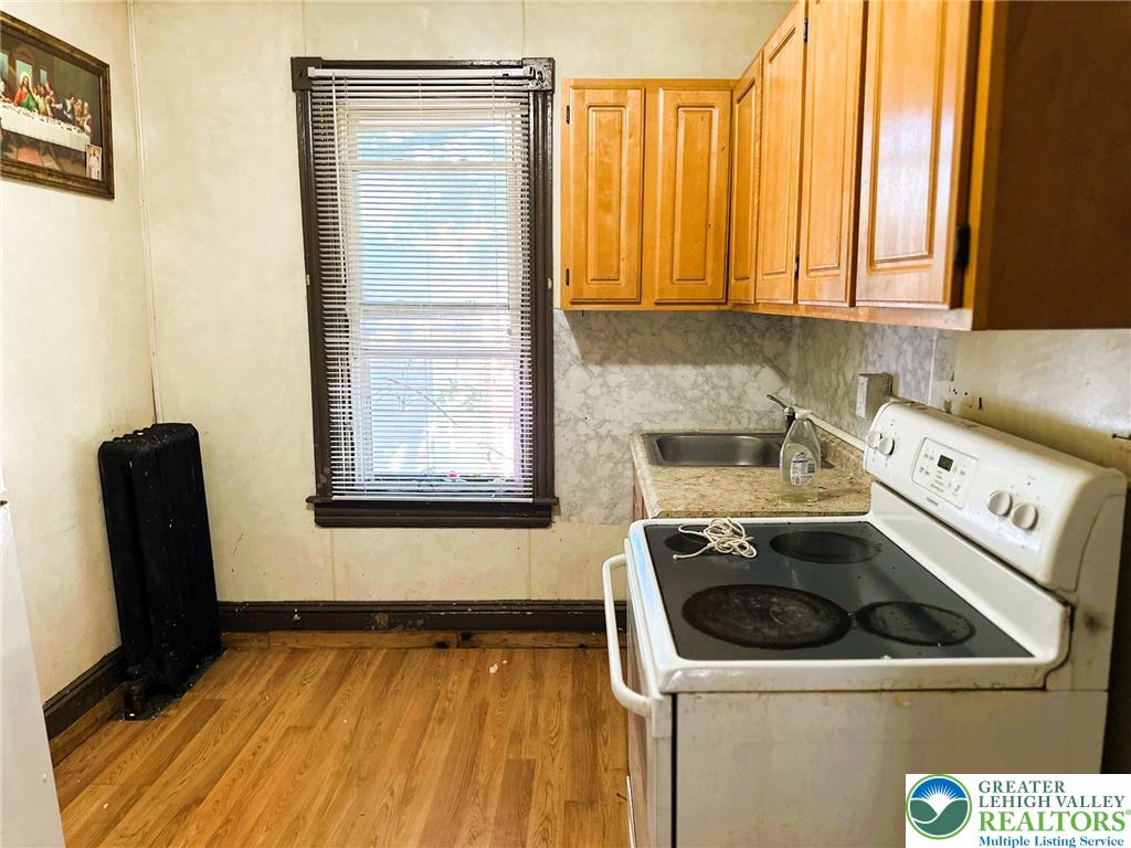 37 South 7th Street Easton, PA 18042 - Photo 17 of 23 a utility room with dryer and washer