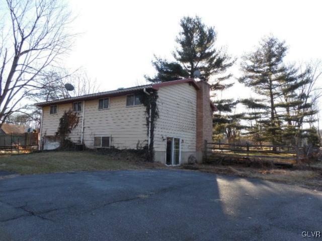 7444 County Bridge Road Slatington, PA 18080 - Photo 23 of 28 Gallery Image 23