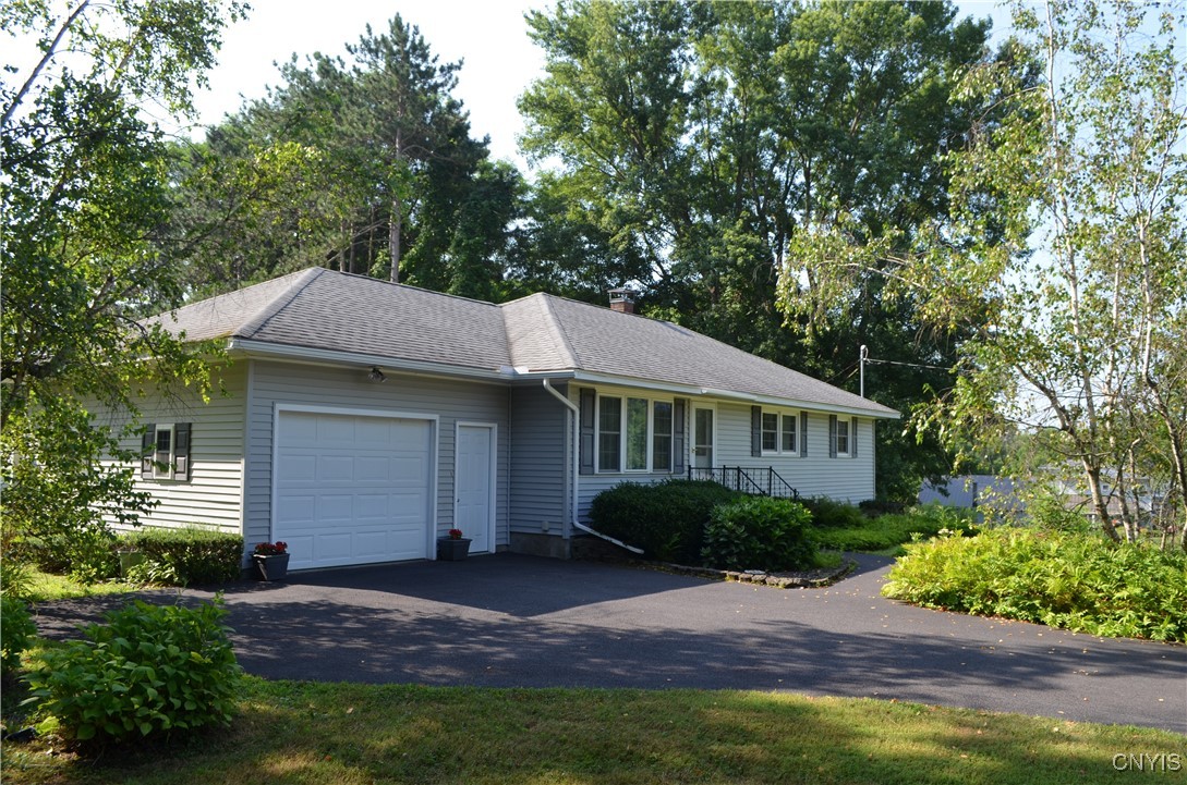 5414 Prescott Road Deerfield, NY 13502 - Photo 3 of 27