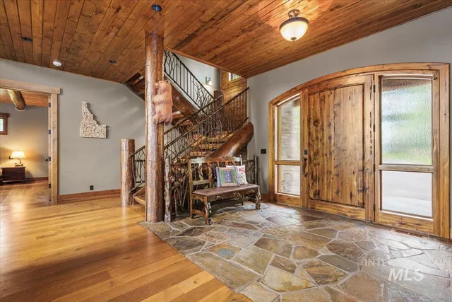 $2,650,000 | 370 Blackhawk Lake Drive, McCall, ID 83638