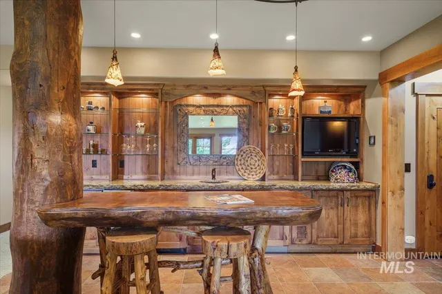 $2,650,000 | 370 Blackhawk Lake Drive, McCall, ID 83638