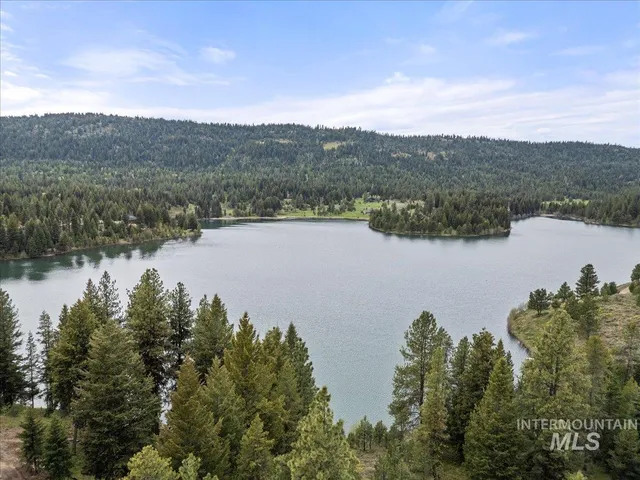 $2,650,000 | 370 Blackhawk Lake Drive, McCall, ID 83638