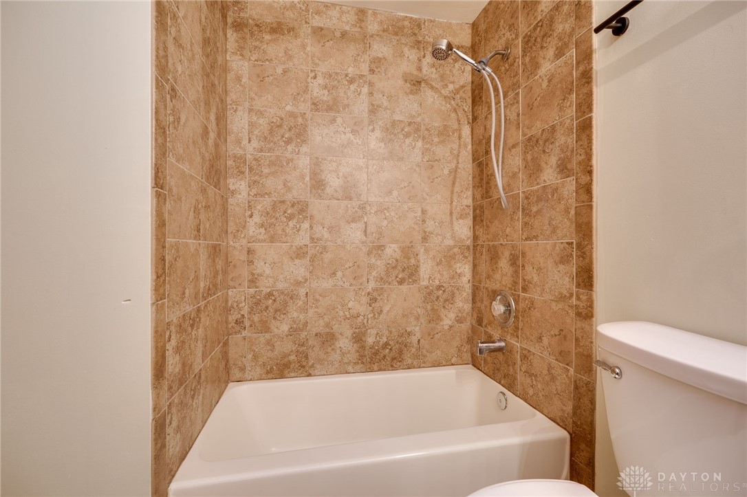 4426 Kitridge Road Dayton, OH 45424 - Photo 30 of 34 Gallery Image 30
