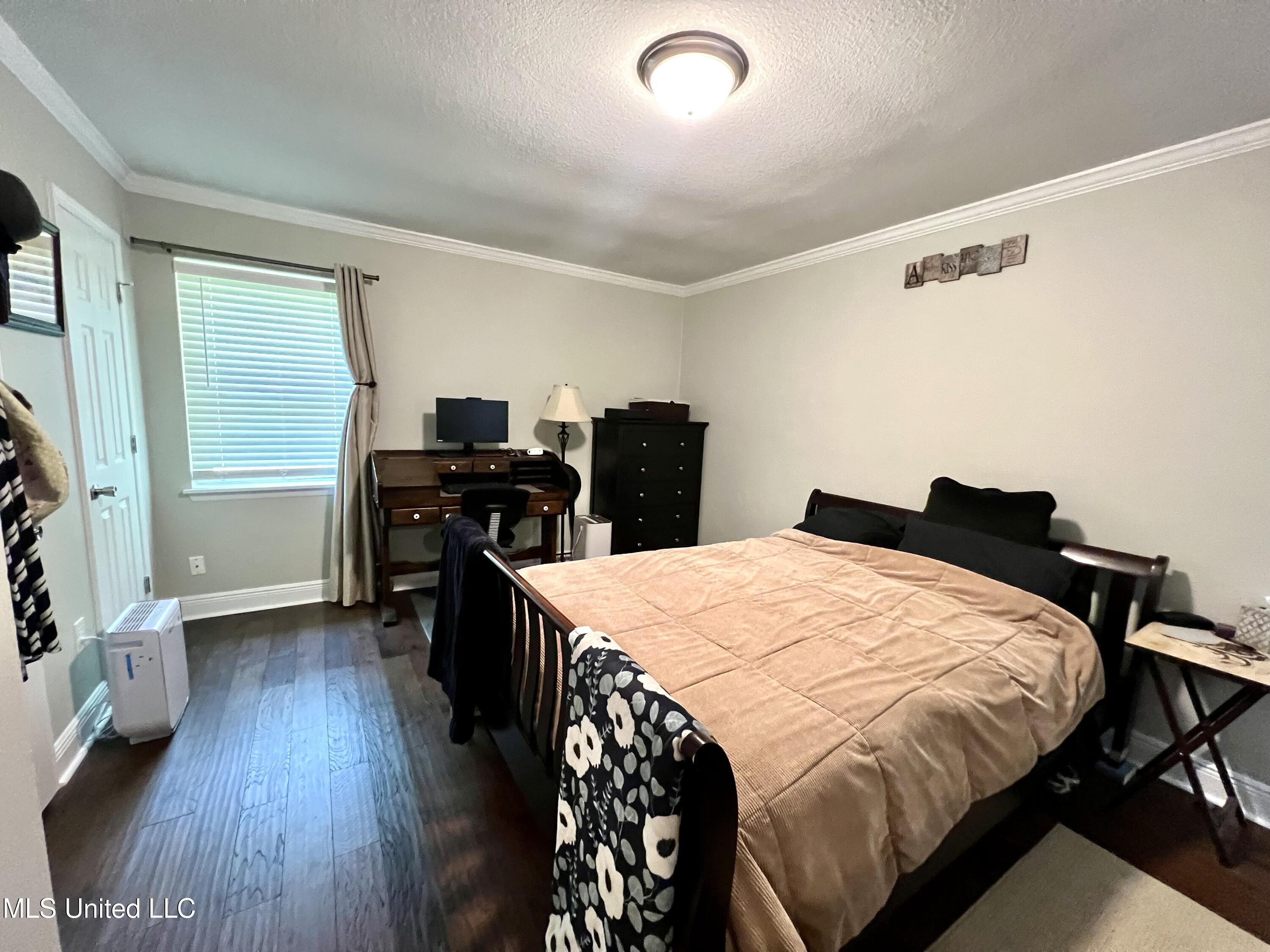 2621 Pintail Road Moss Point, MS 39562 - Photo 39 of 46 IMG_8073