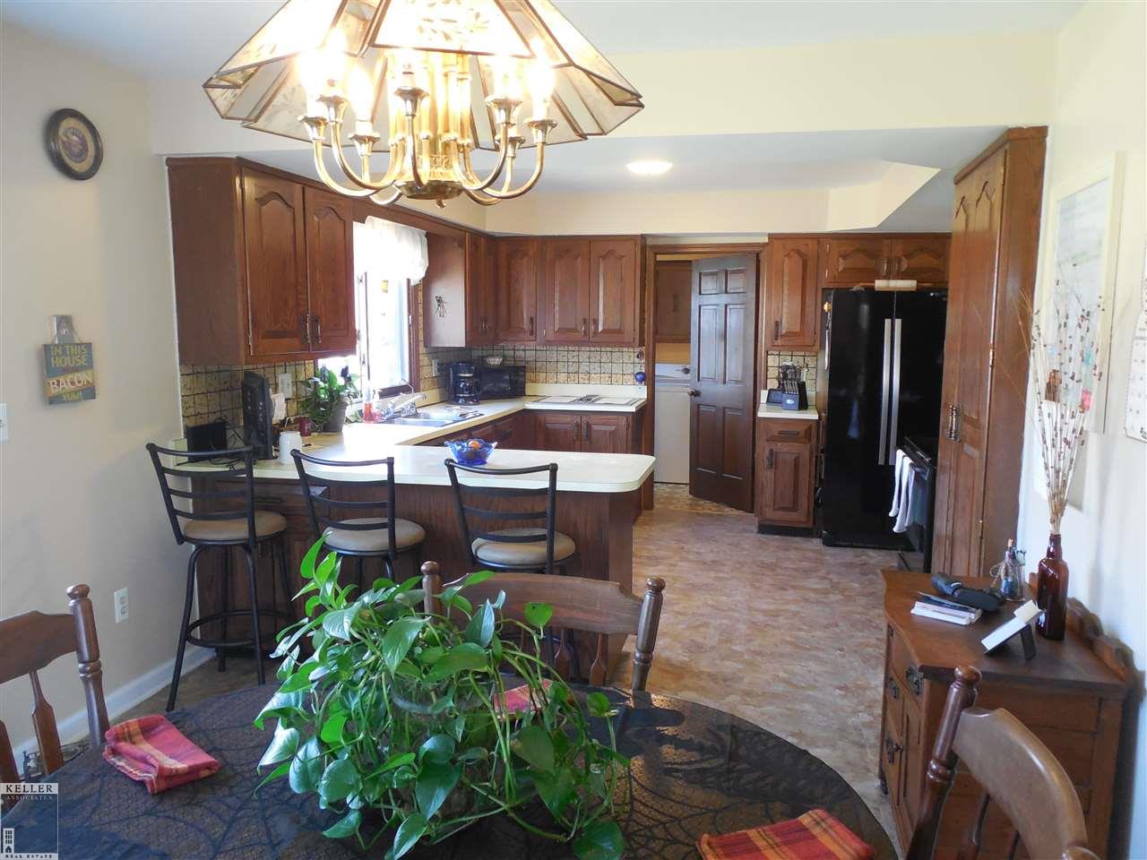 72275 Campground Road Romeo, MI 48065 - Photo 9 of 62 Gallery Image 9
