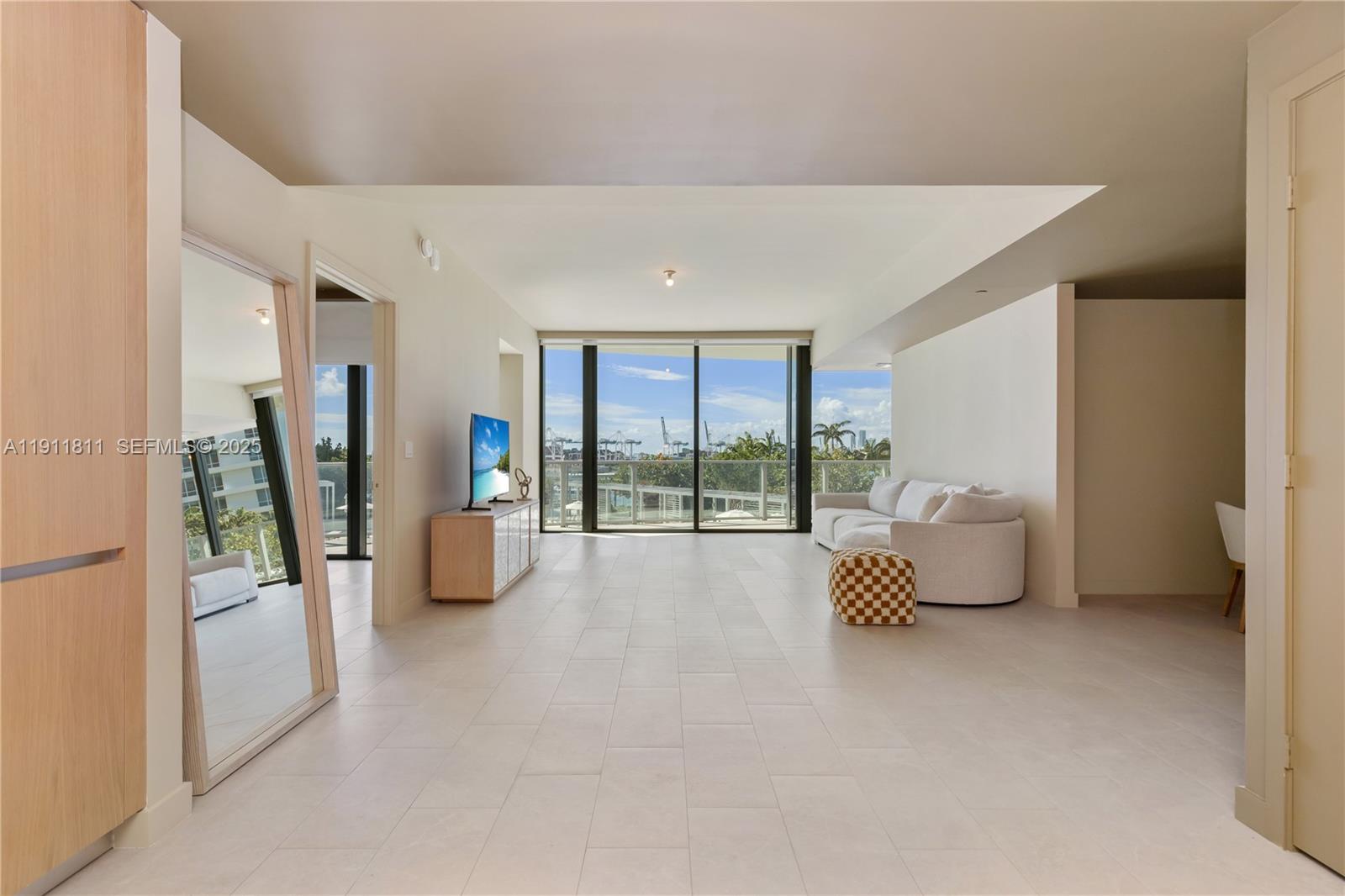 500 Alton Road, Unit 802 Miami Beach, FL 33139 - Photo 13 of 53