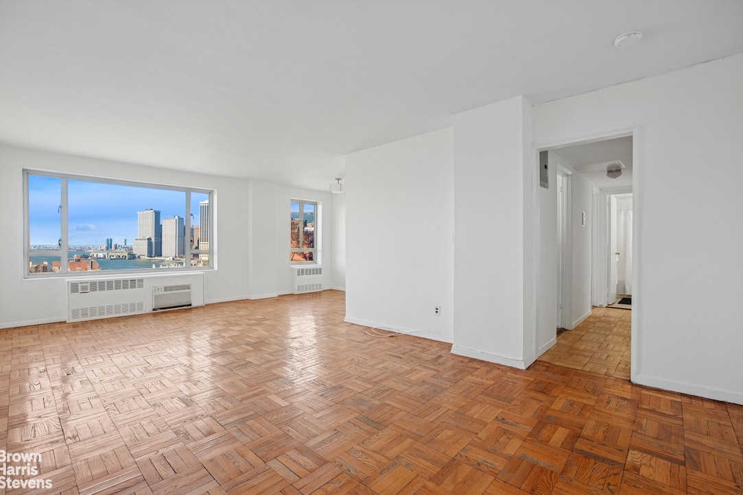 60 Remsen Street, Unit 10C Brooklyn, NY 11201 - Photo 2 of 17