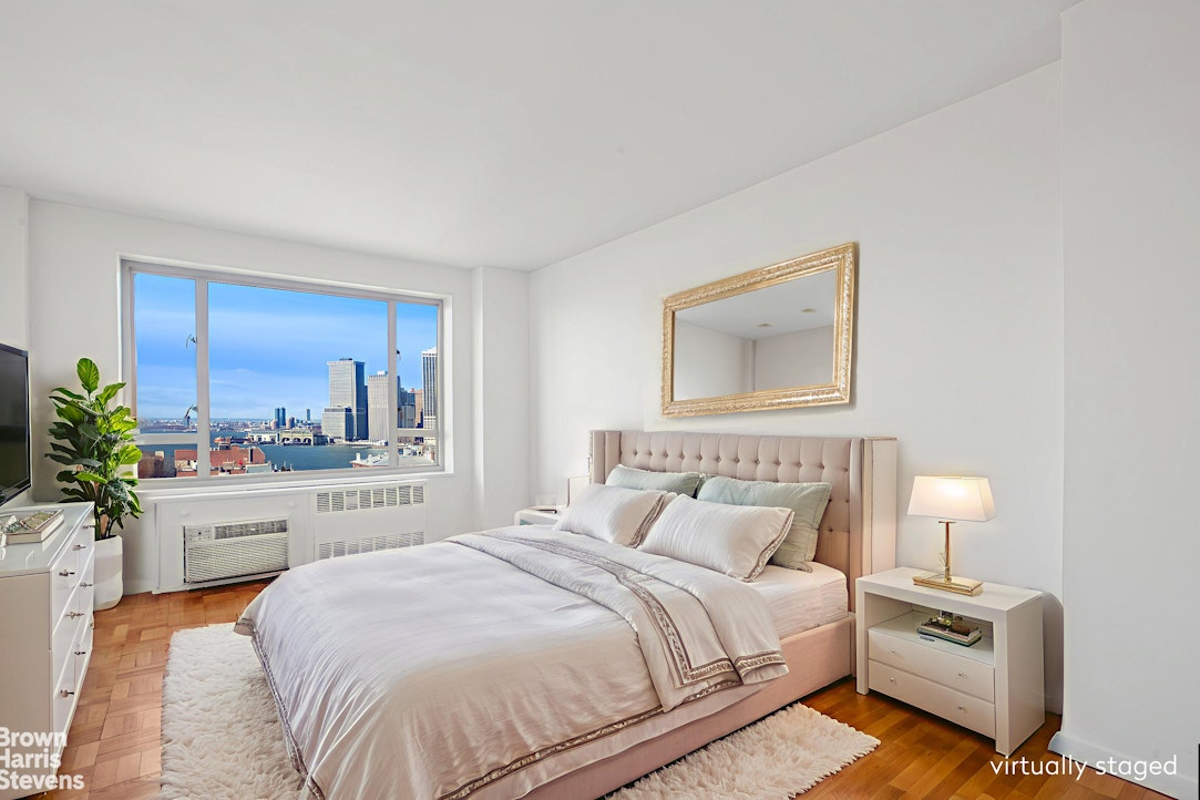 60 Remsen Street, Unit 10C Brooklyn, NY 11201 - Photo 9 of 17