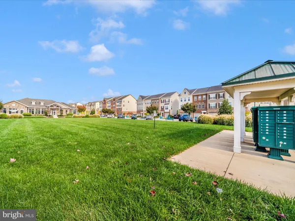 $2,400 | 5880 Imperial Drive, Frederick, MD 21703