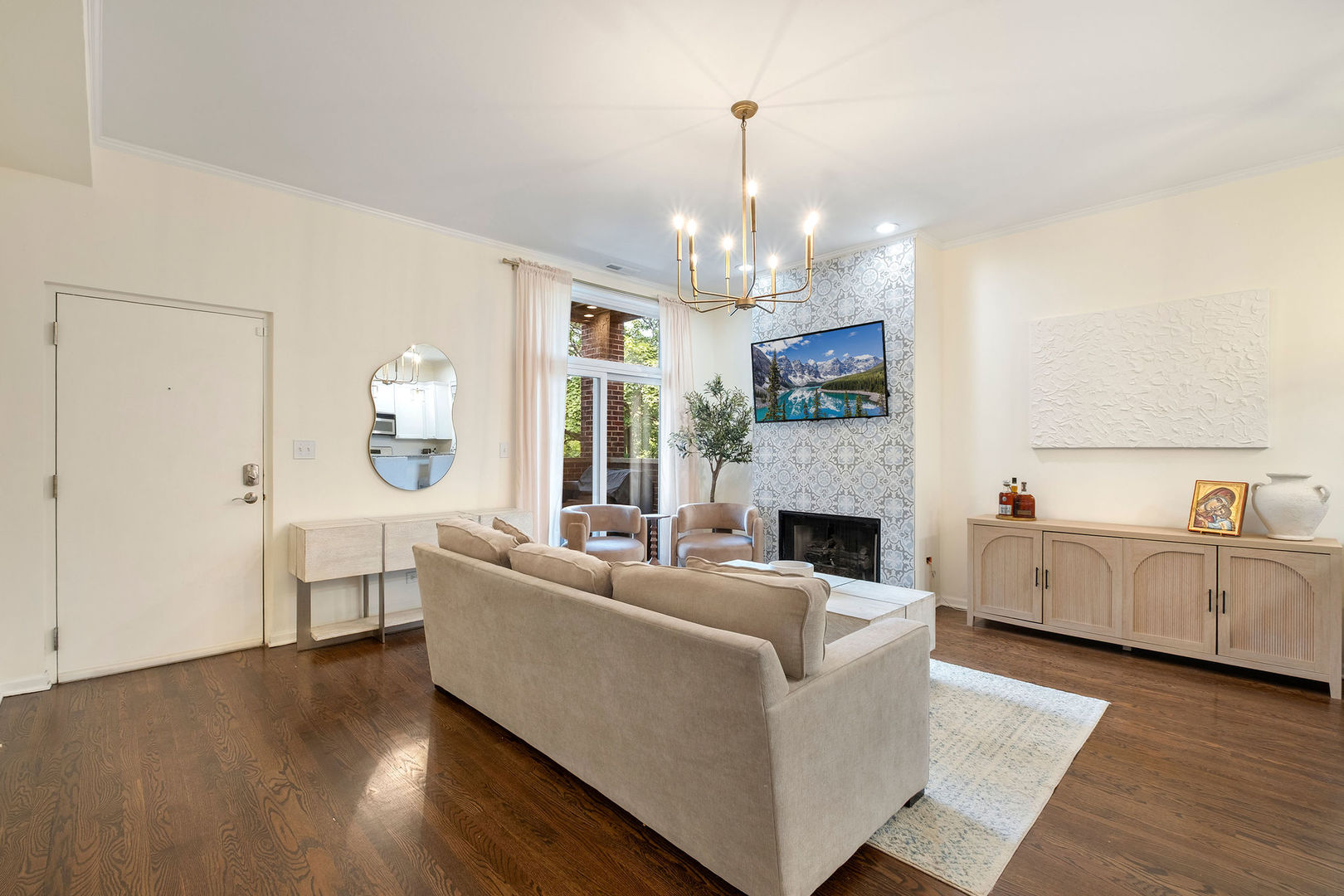 1529 West Montana Street, Unit 2 Chicago, IL 60614 - Photo 6 of 32 a living room with furniture and a fireplace