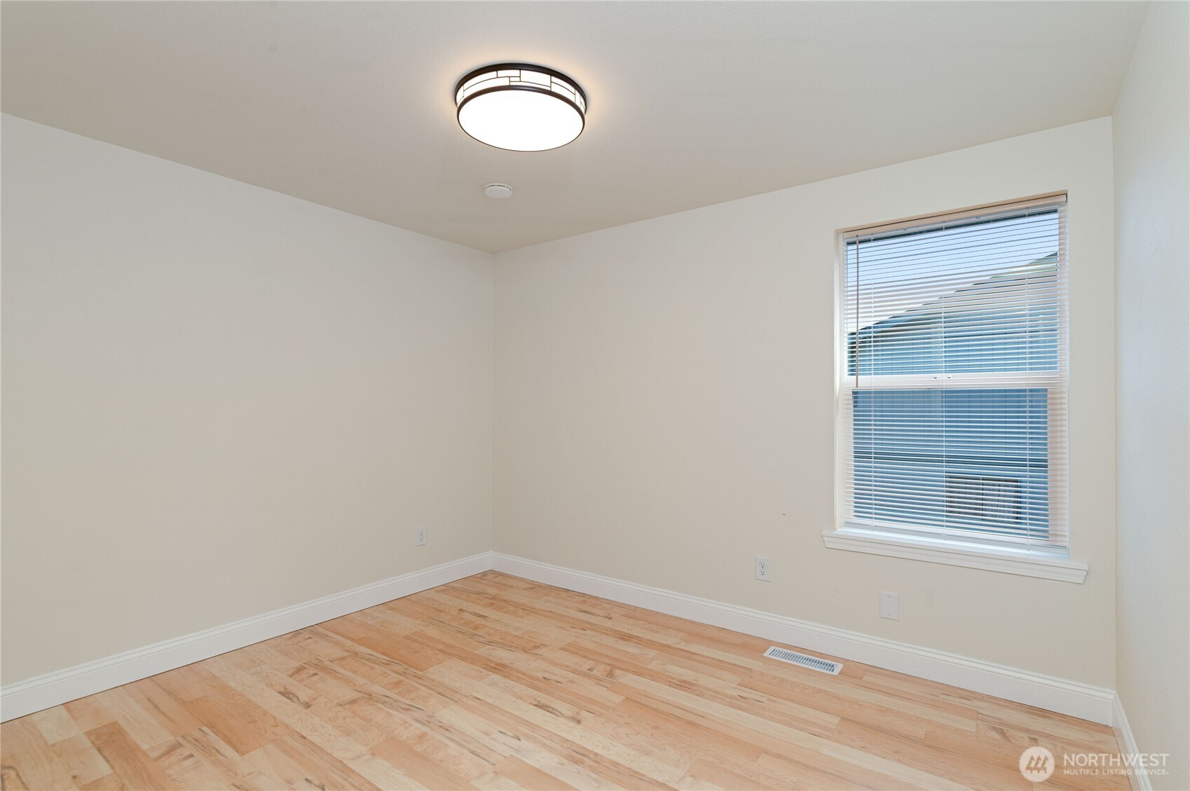 3559 Ridgetop Court Northeast Bremerton, WA 98310 - Photo 26 of 36 Gallery Image 26