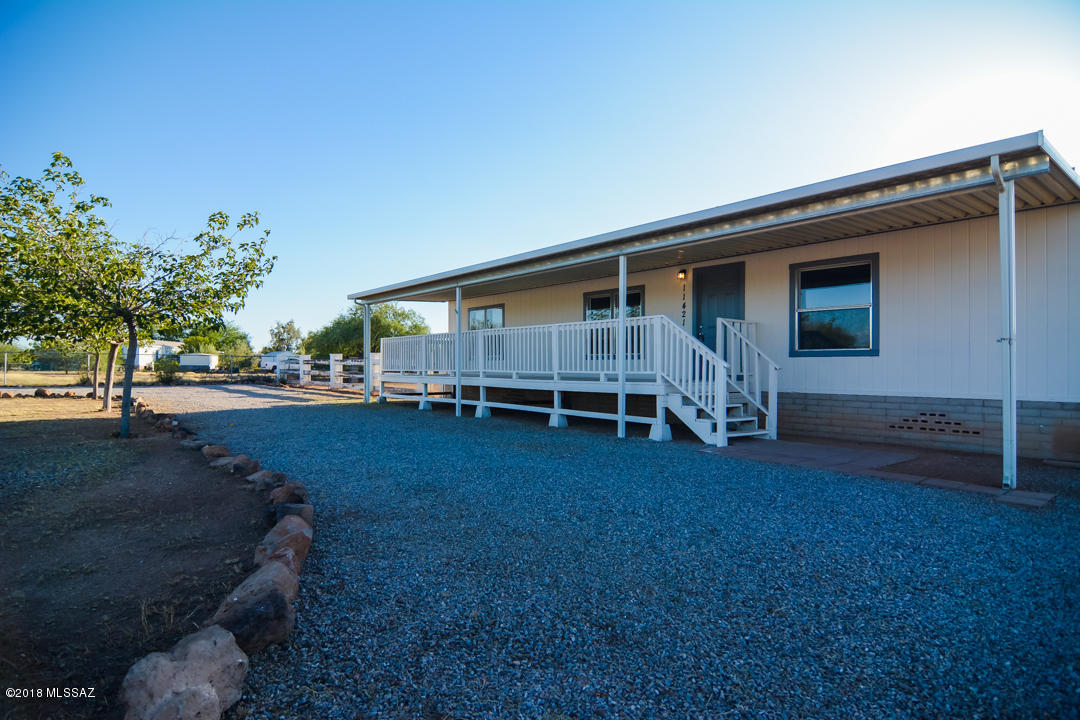 11421 North Derringer Road Marana, AZ 85653 - Photo 2 of 27 Gallery Image 2