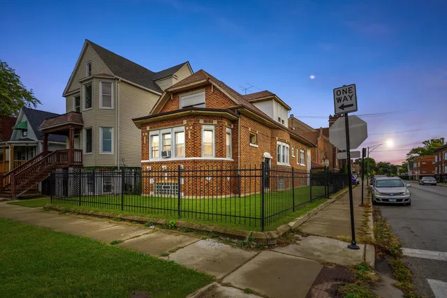 $199,900 | 7157 South Sangamon Street, Chicago, IL 60621
